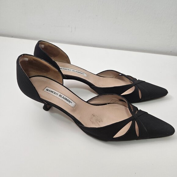 Manolo Blahnik Black D'Orsay Pumps - Picture 3 of 11